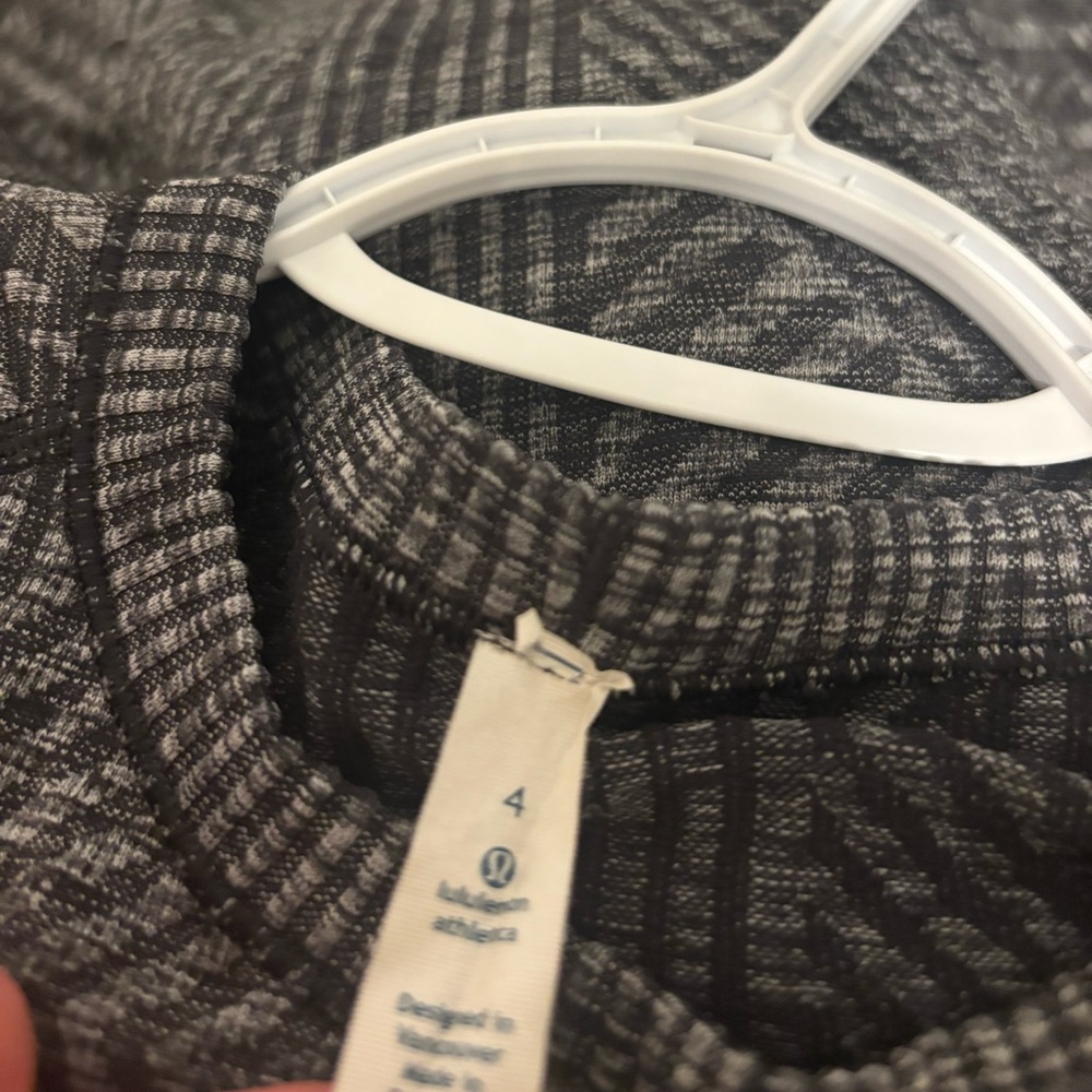 Lululemon Rest Less Pullover - Picture 5 of 6